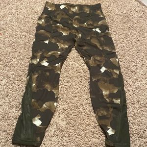Camo Leggings with Pockets
